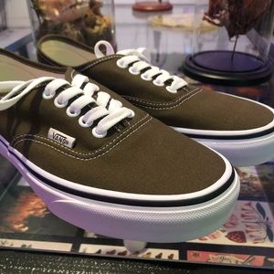 ** VANS Authentic Canvas Shoes **